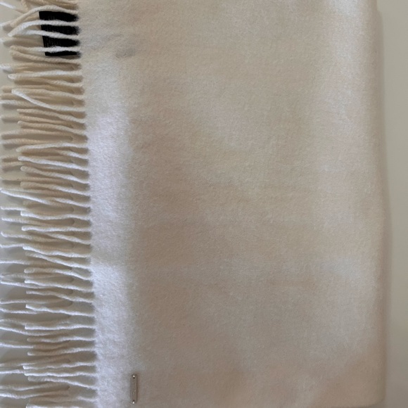 Authentic Loro Piana Grande Unita scarf - Picture 6 of 7